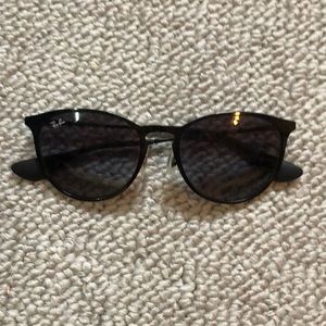 Ray-Ban Sunglasses